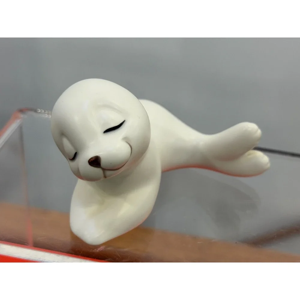 Vintage Seals Oxford Mother & Baby White Porcelain Figurines Made In Mexico